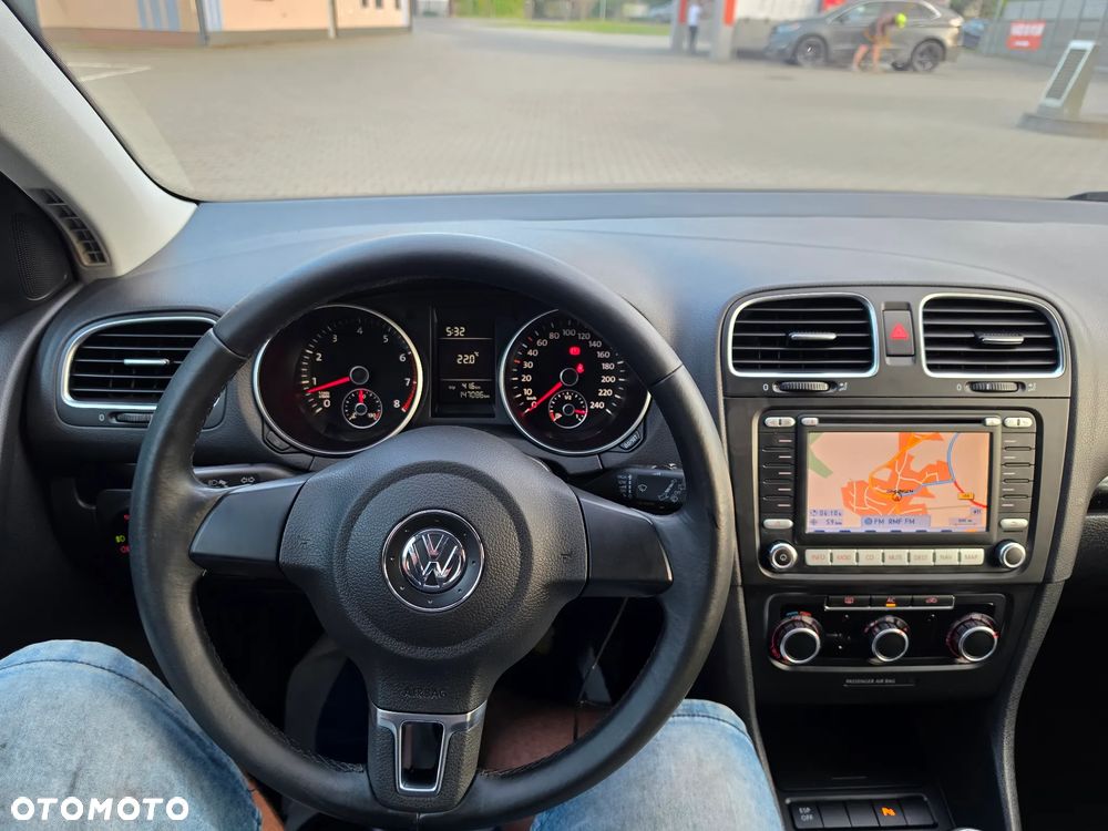 Volkswagen Golf 1.4 TSI United - 23