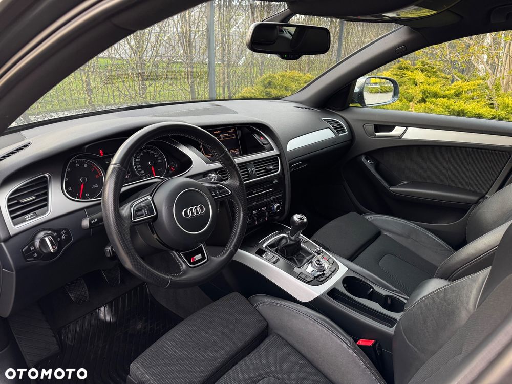 Audi A4 Avant 1.8 TFSI S line Sportpaket - 23