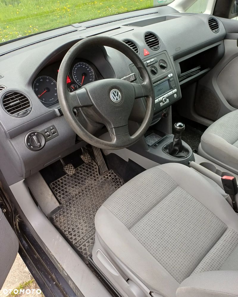 Volkswagen Caddy 1.6 Life (7-Si.) - 7