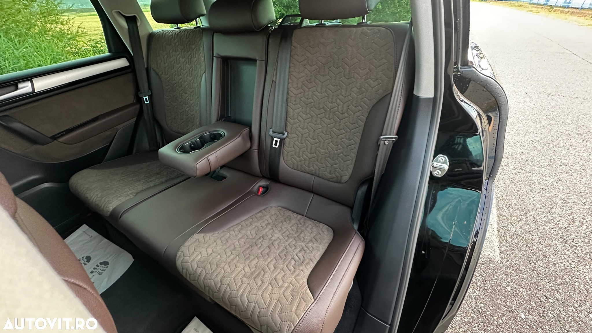 Volkswagen Touareg V6 TDI BMT Mountain Plus - 11