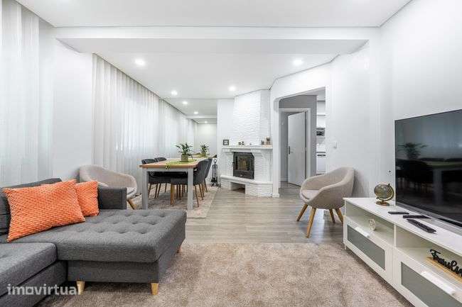 Apartamento T2 Remodelado na Praça Paulo Vidal. - Grande imagem: 5/19