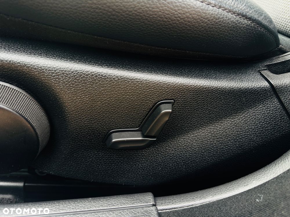 Mercedes-Benz Klasa C 180 Kompressor Automatik Avantgarde - 6
