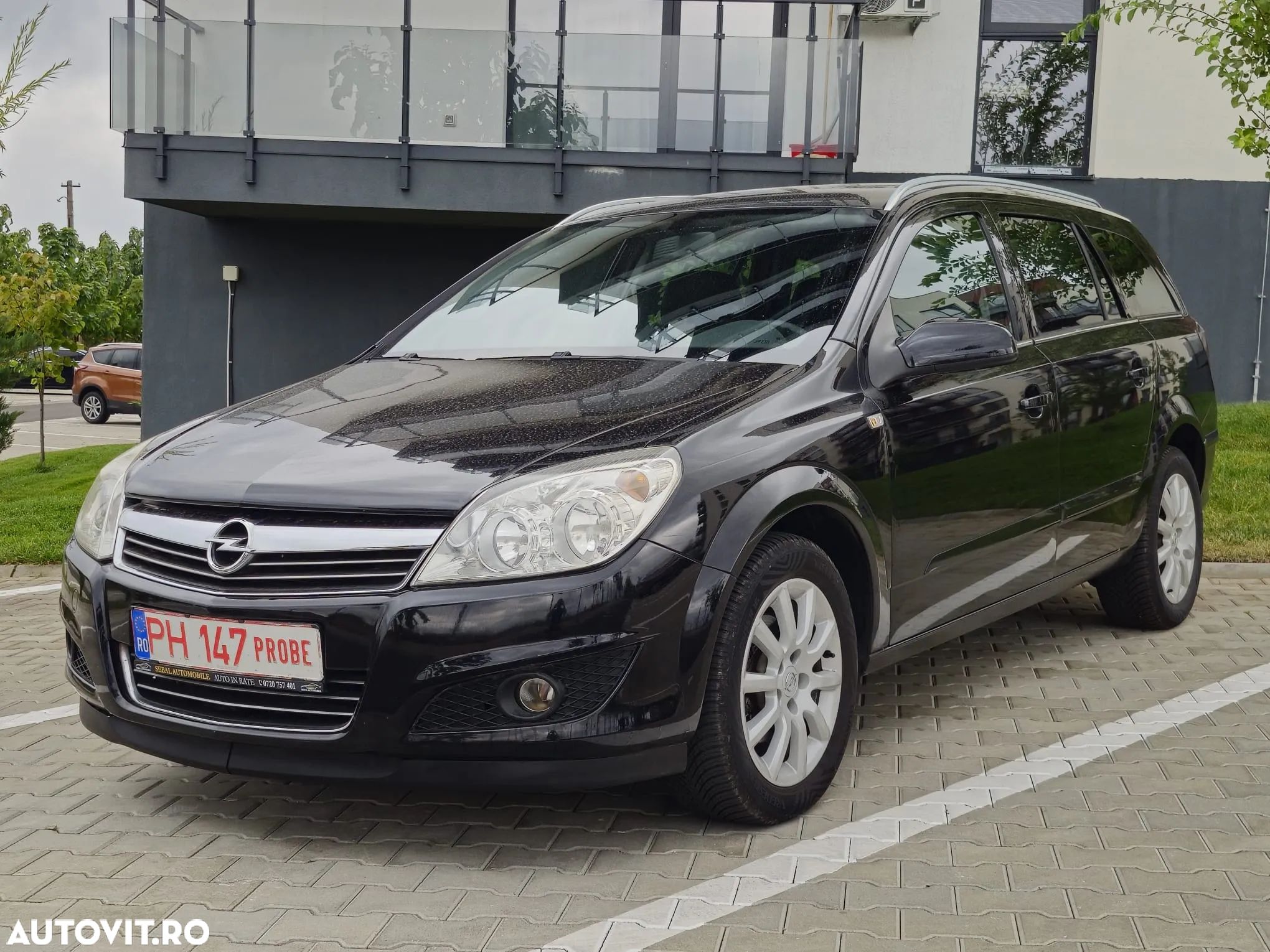 Opel Astra 1.6 Caravan Easytronic Cosmo - 1