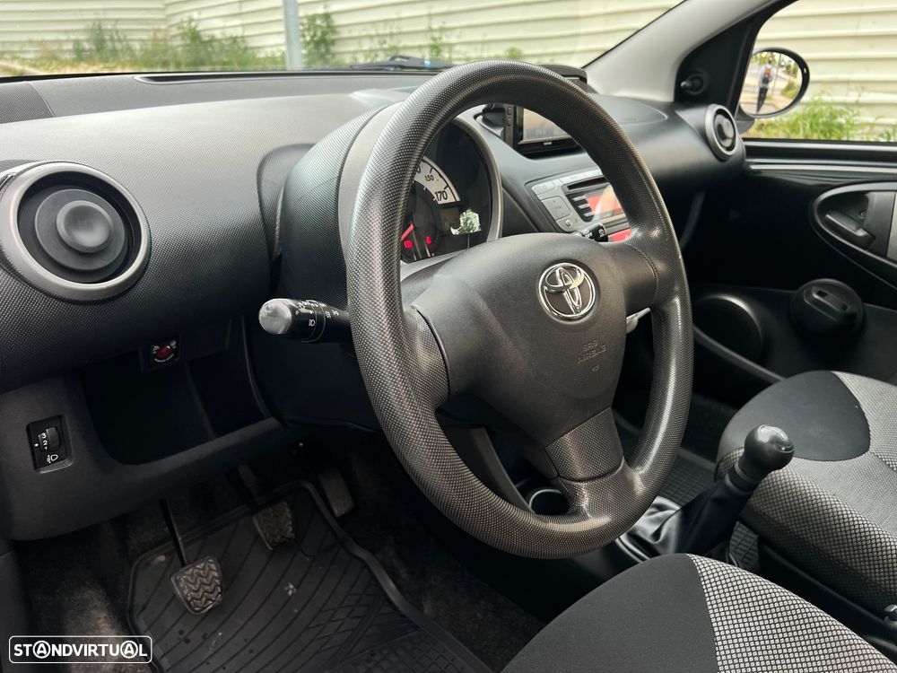 Toyota Aygo 1.0 X-Play+AC+X-Touch - 12