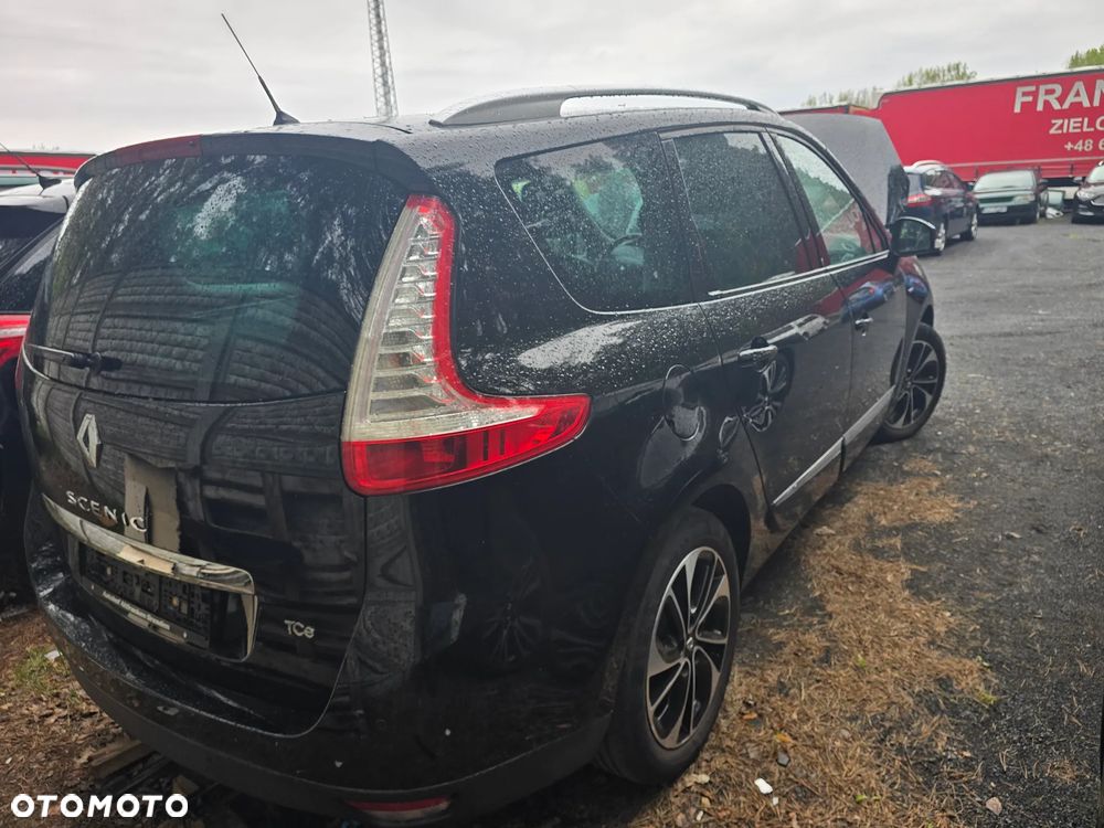 Renault Scenic Energy TCe 130 S&S Xmod Bose Edition - 25