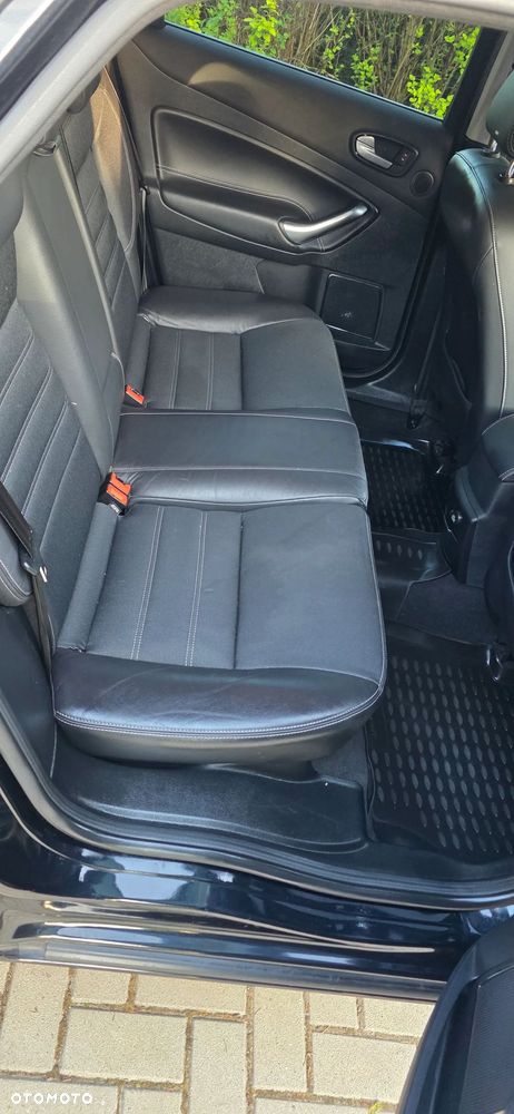 Ford Mondeo 2.0 SCTi Black Magic - 24
