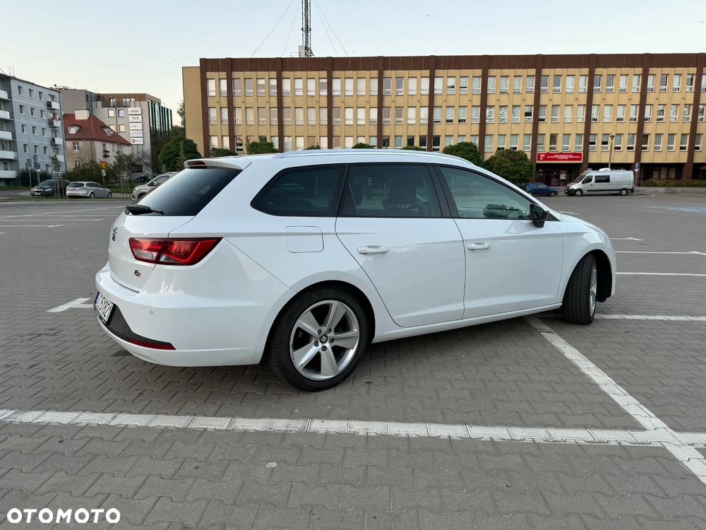 Seat Leon 2.0 TDI DPF Start&Stop DSG FR - 6