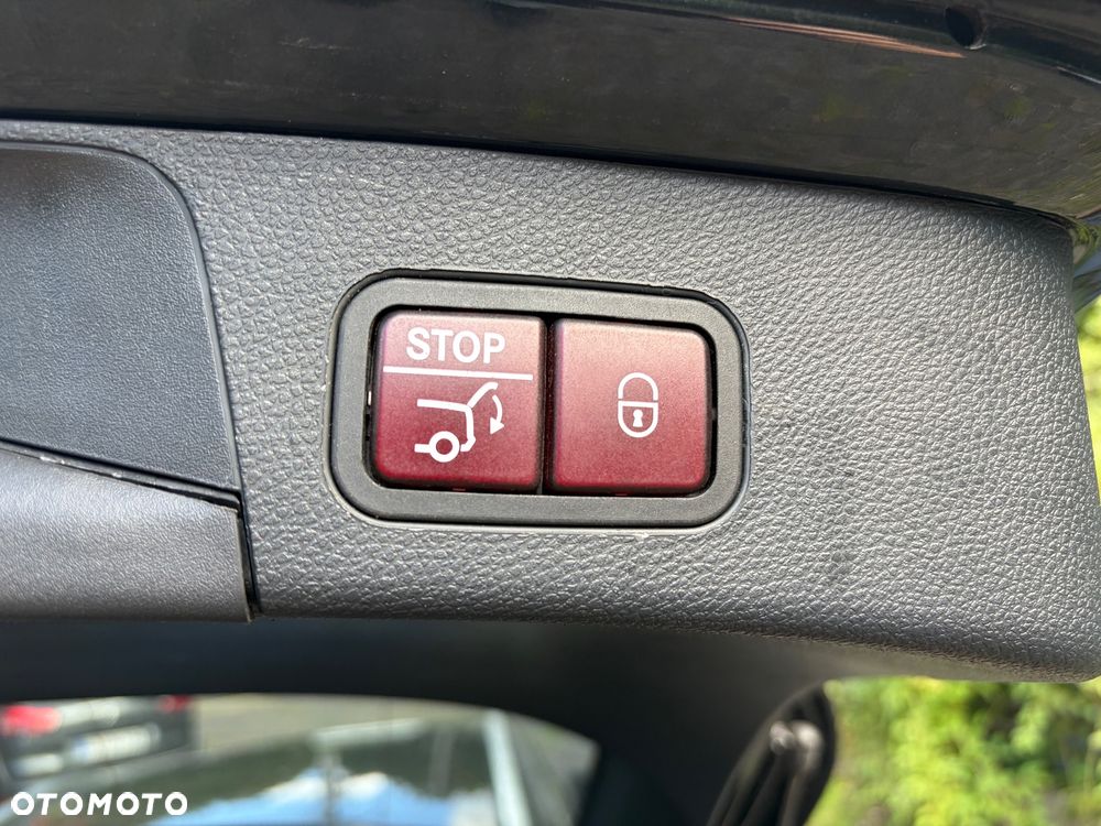 Mercedes-Benz Klasa C 220 d 9G-TRONIC - 10