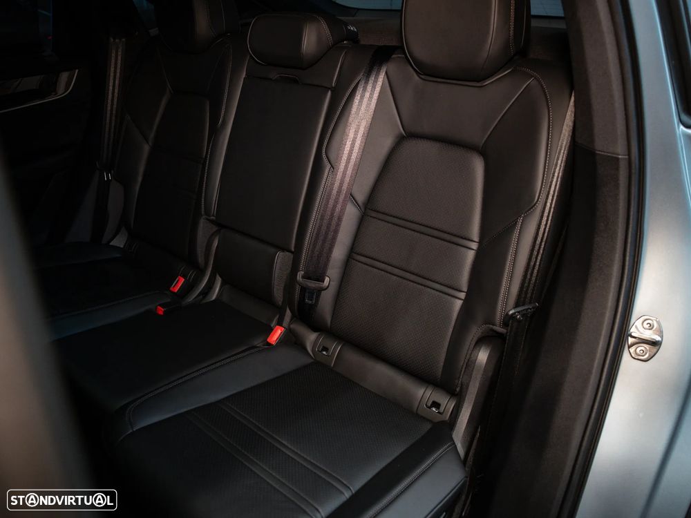 Porsche Cayenne Coupé S E-Hybrid - 30