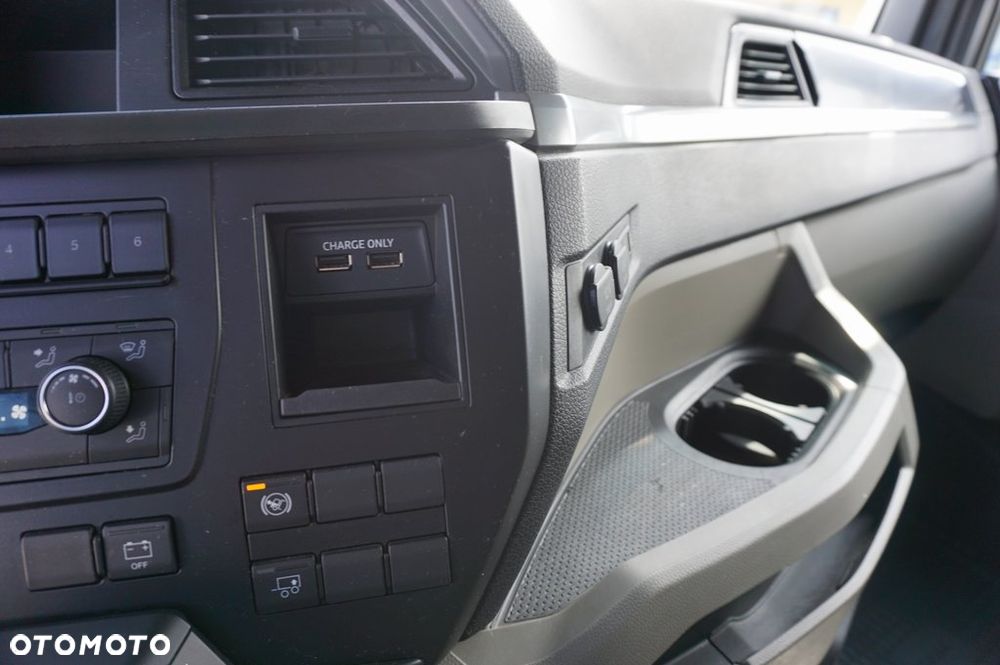MAN TGX 18.470 4x2 LL SA RETARDER ACC LED NAVI * 317 000 KM * - 19