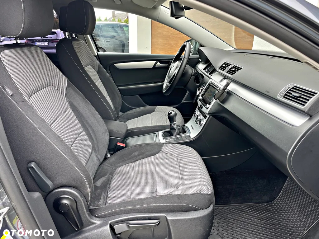Volkswagen Passat Alltrack 2.0 TDI BlueMotion Technology - 27