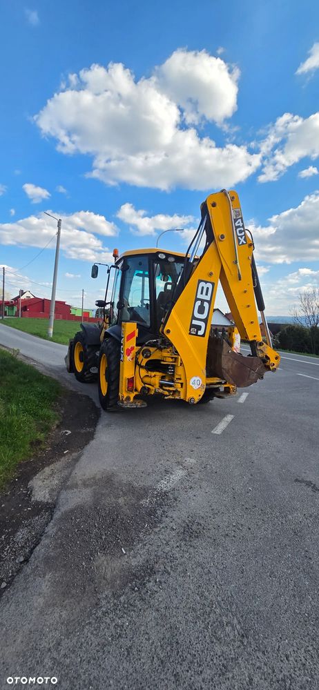 JCB 4CX - 6
