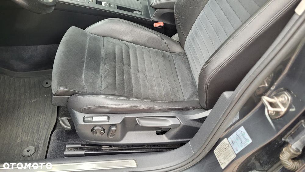 Volkswagen Passat 2.0 TDI SCR (BlueMotion Technology) DSG Comfortline - 30