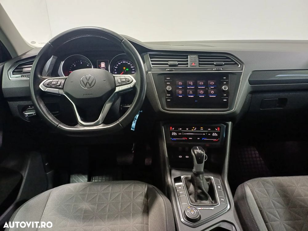 Volkswagen Tiguan 2.0 TDI SCR DSG 4Motion Life - 8