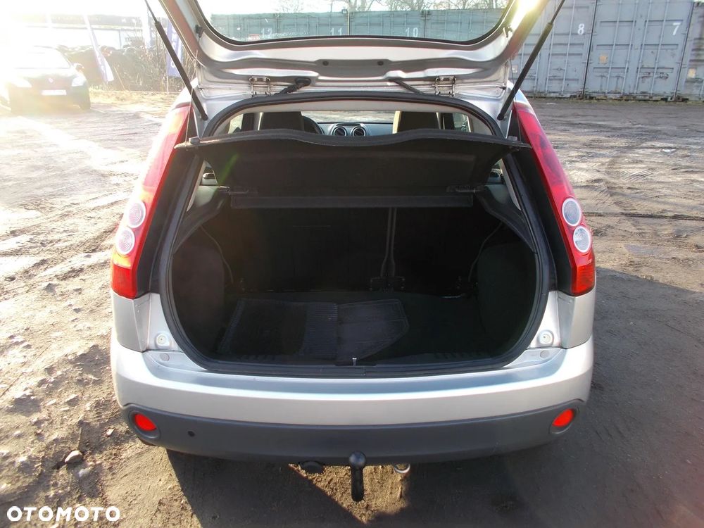 Ford Fiesta 1.3 Style - 9