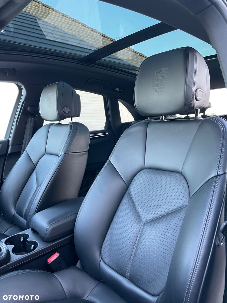 Porsche Macan S - 26