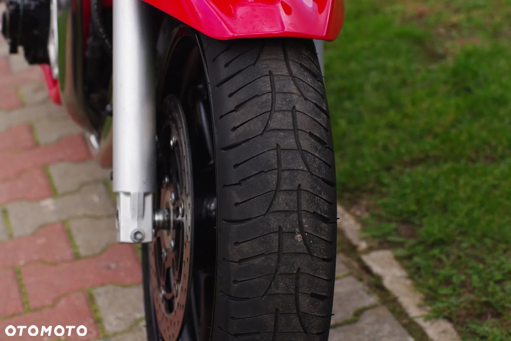 Suzuki Bandit - 12