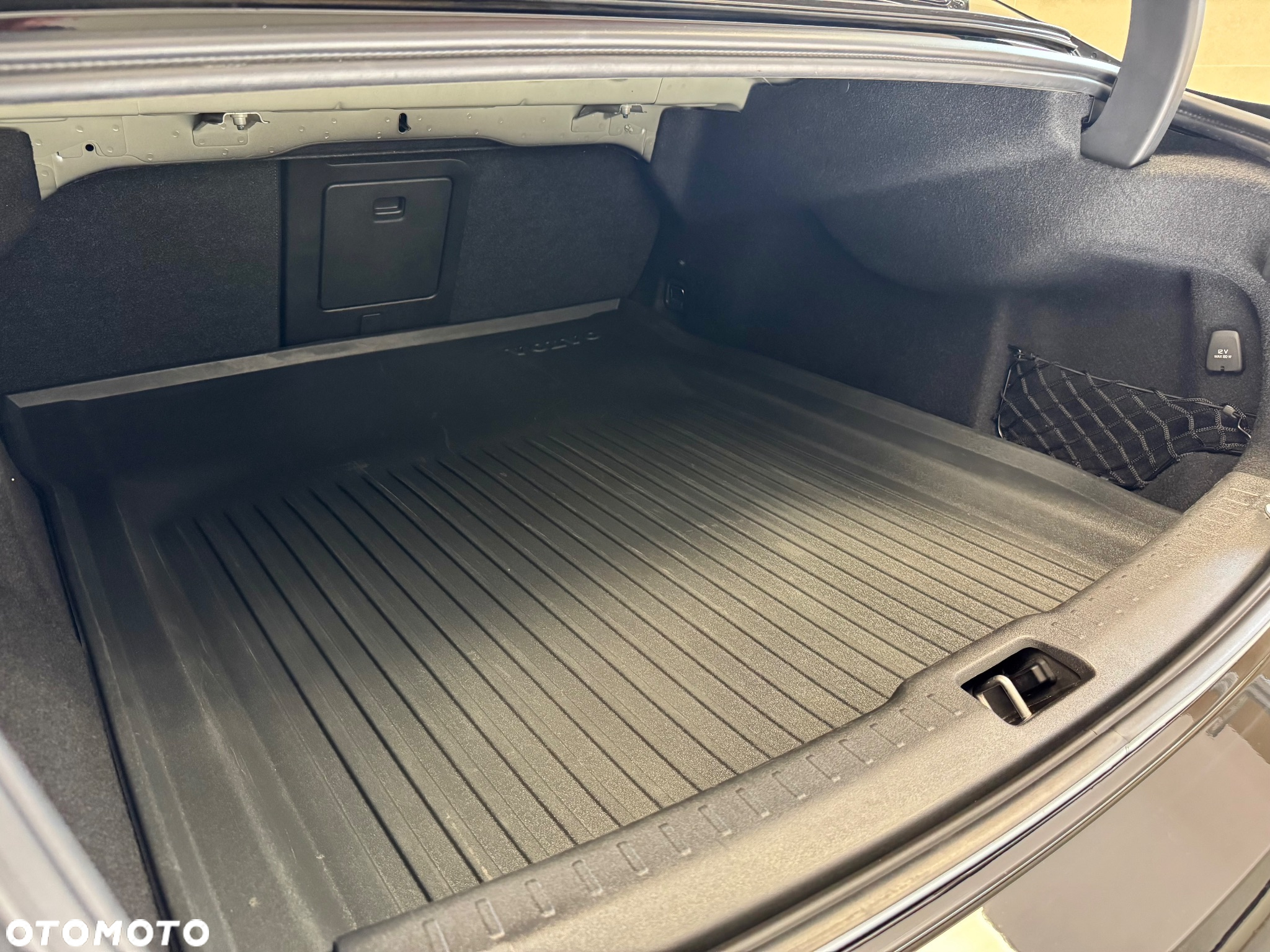 Volvo S90 D5 SCR AWD Inscription - 38