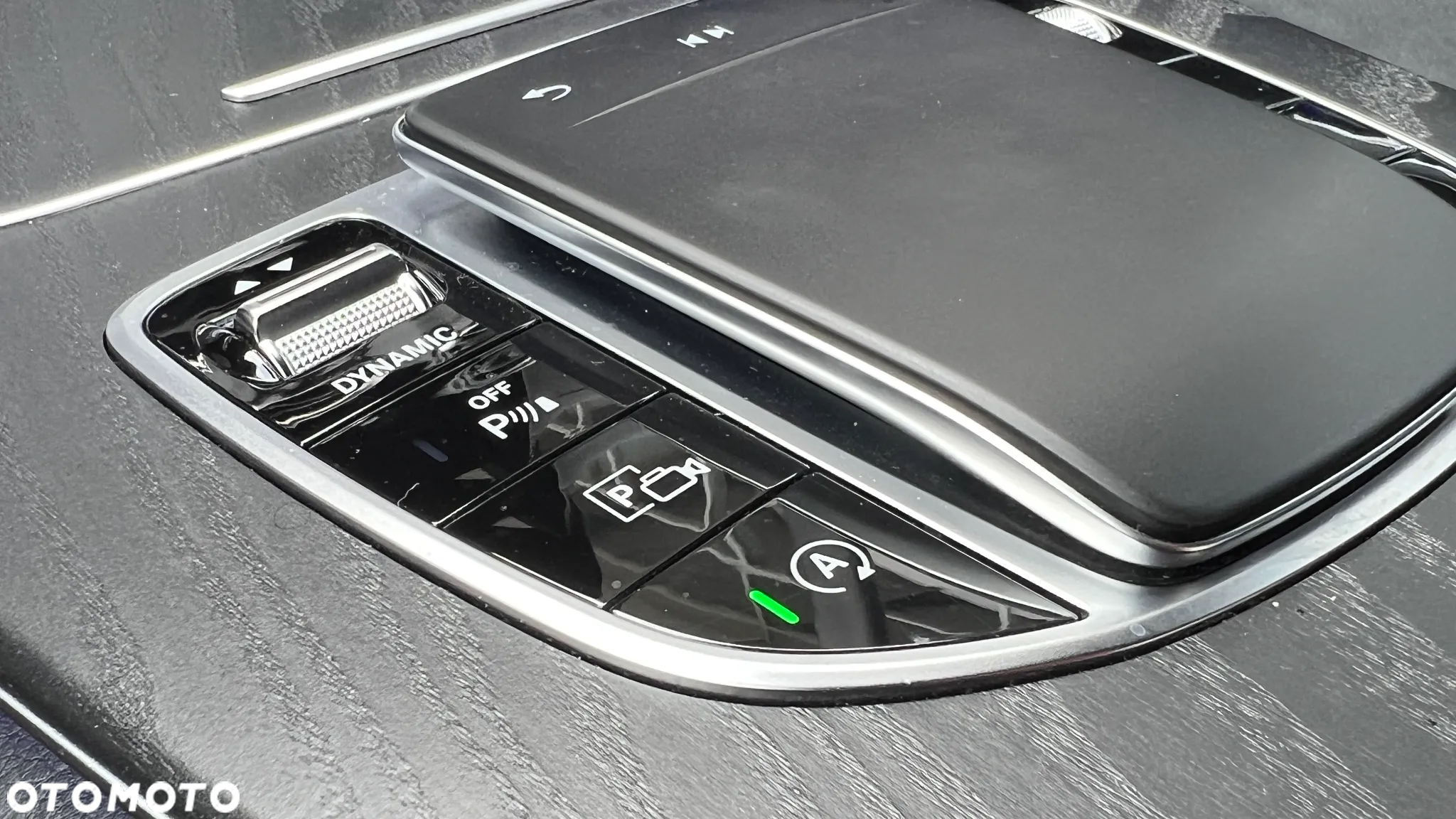 Mercedes-Benz Klasa E 220 d 4-Matic AMG - 20