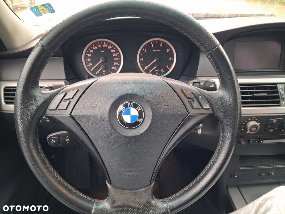 BMW Seria 5 - 28