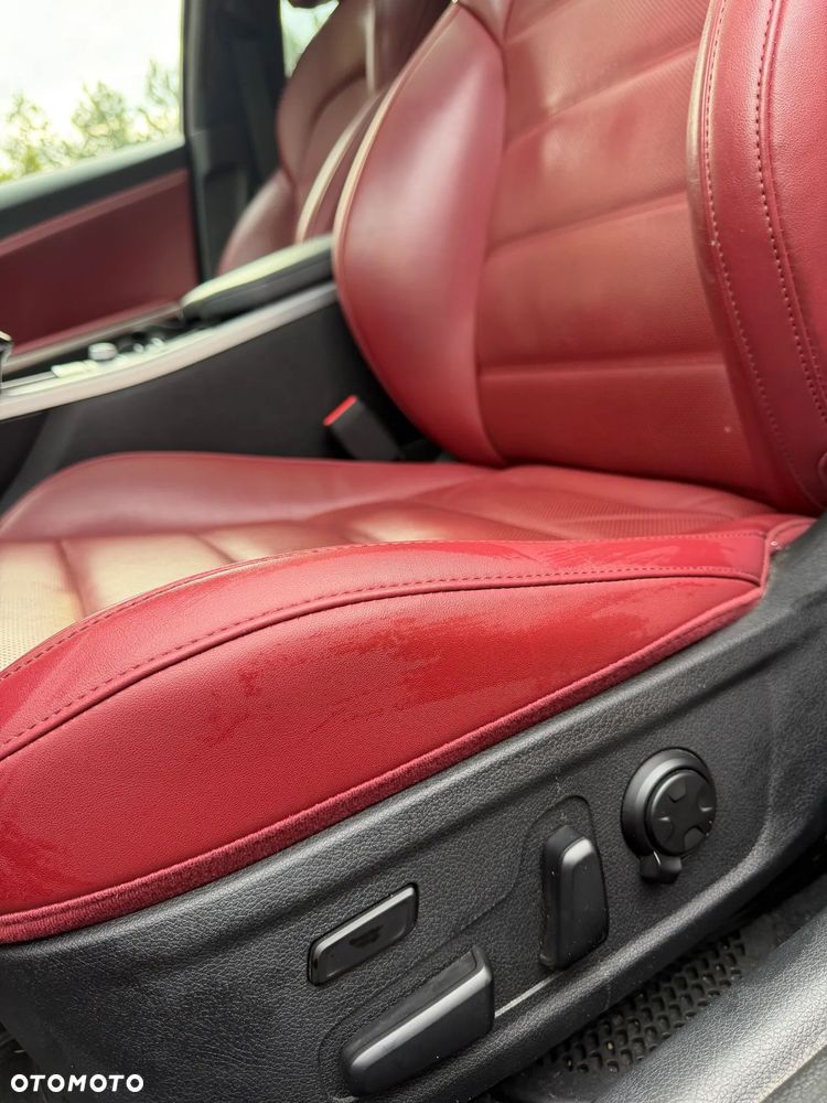 Kia Stinger 3.3 T-GDI AWD GT - 25