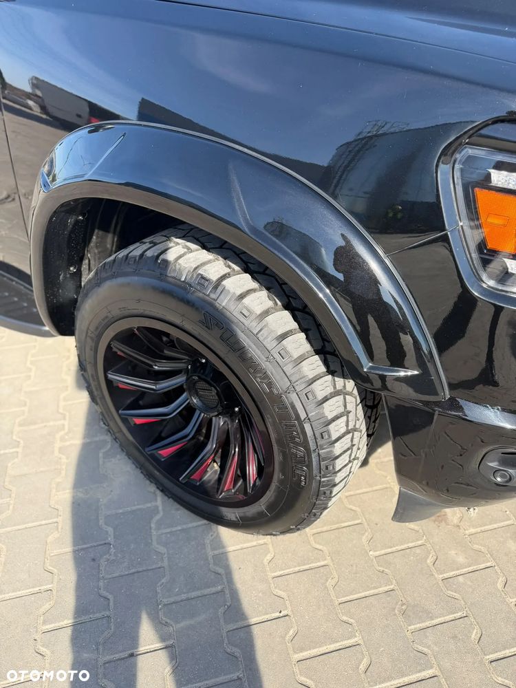 Dodge RAM 5.7 4x4 - 2