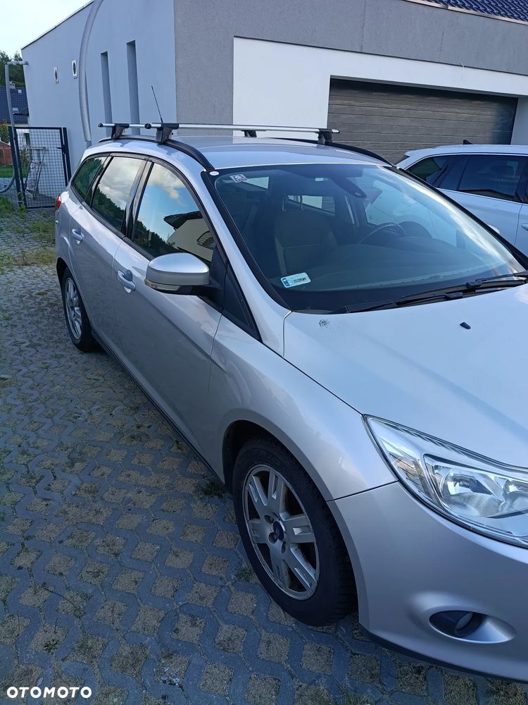 Ford Focus 2014 photo 3