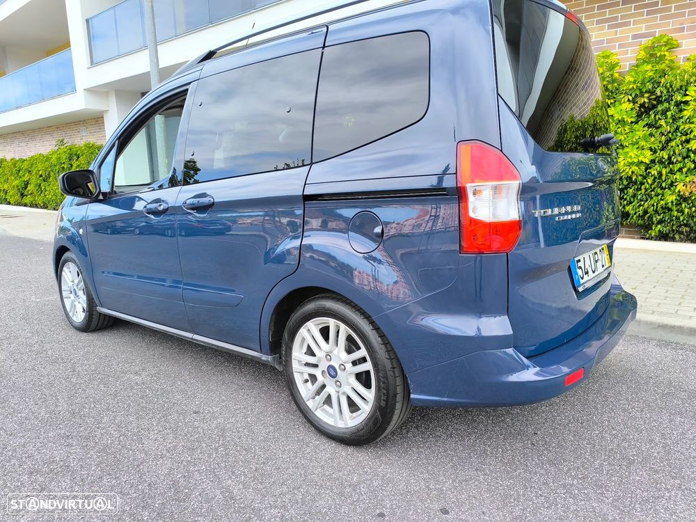 Ford Tourneo Courier 1.0 EcoBoost Titanium - 8