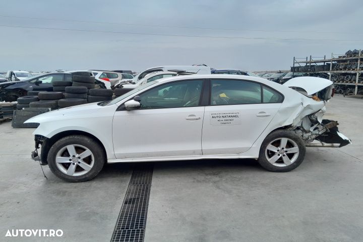Dezmembrez Volkswagen VW Jetta 6 [2010 - 2014] Sedan 1.6 TDI MT (105 - 1