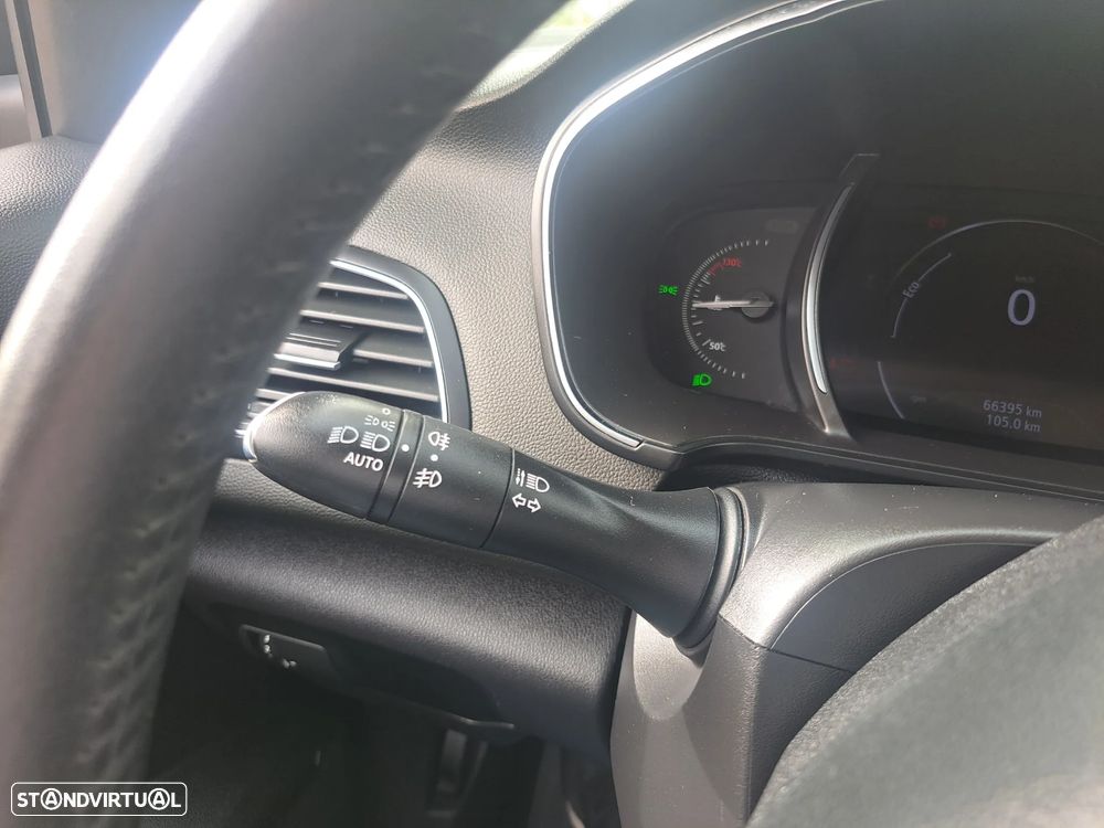 Renault Mégane 1.3 TCe Limited - 15