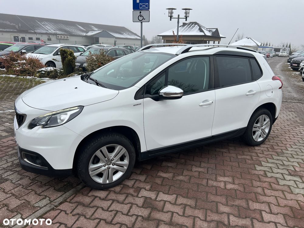 Peugeot 2008 PureTech 82 Style - 9