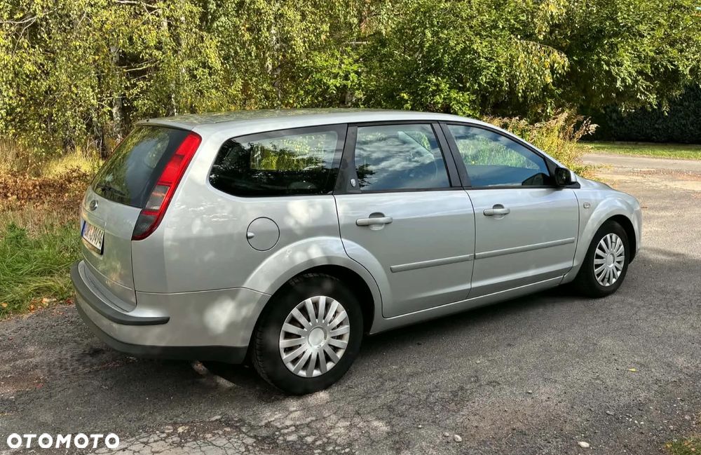 Ford Focus 1.6 Ti-VCT Style - 18