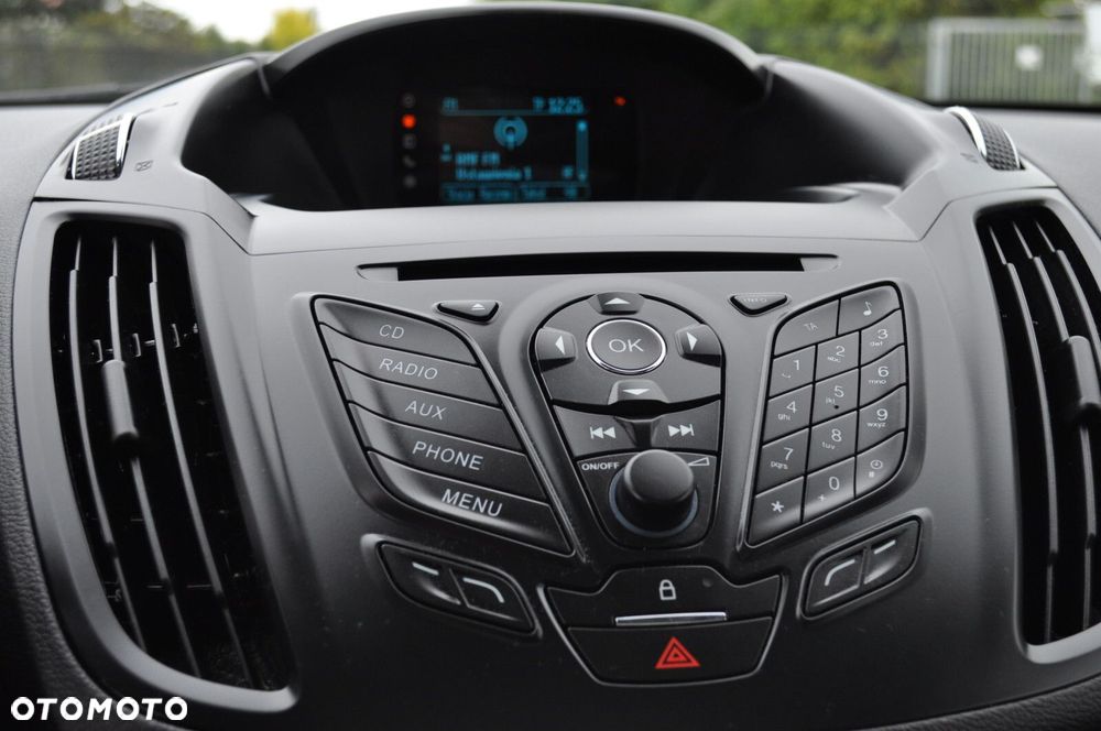 Ford Kuga - 14