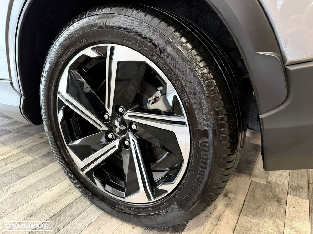Mitsubishi Eclipse Cross 2.4 PHEV eStyle - 29