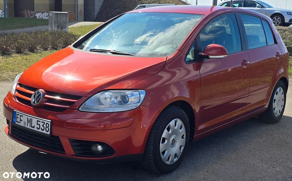 Volkswagen Golf Plus 1.9 TDI DSG Goal - 3