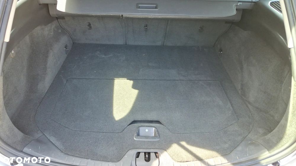 Volvo V60 D3 Geartronic Summum - 16