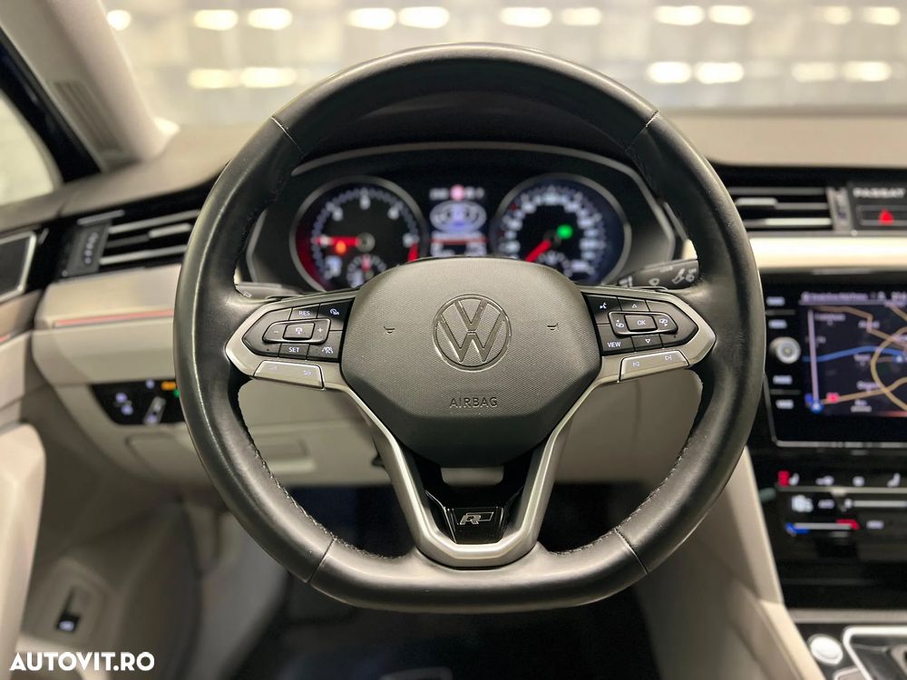 Volkswagen Passat Variant 2.0 TDI DSG R Executive - 20
