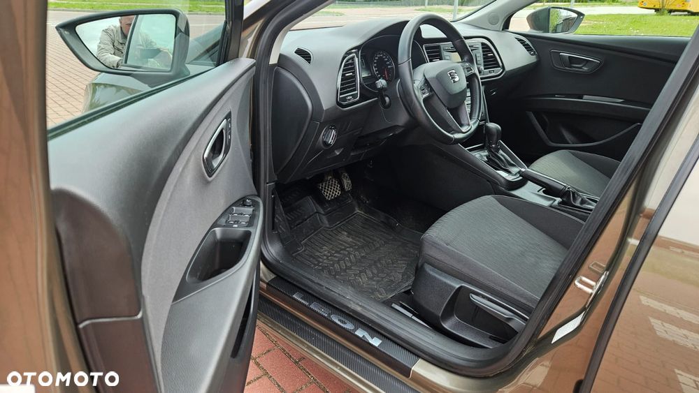 Seat Leon 2.0 TDI DPF Ecomotive DSG FR - 15