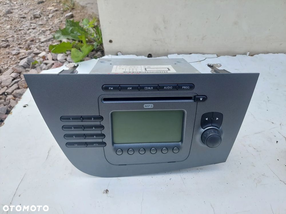 RADIO RADIOODTWARZACZ CD MP3 SEAT LEON 2 II - 1