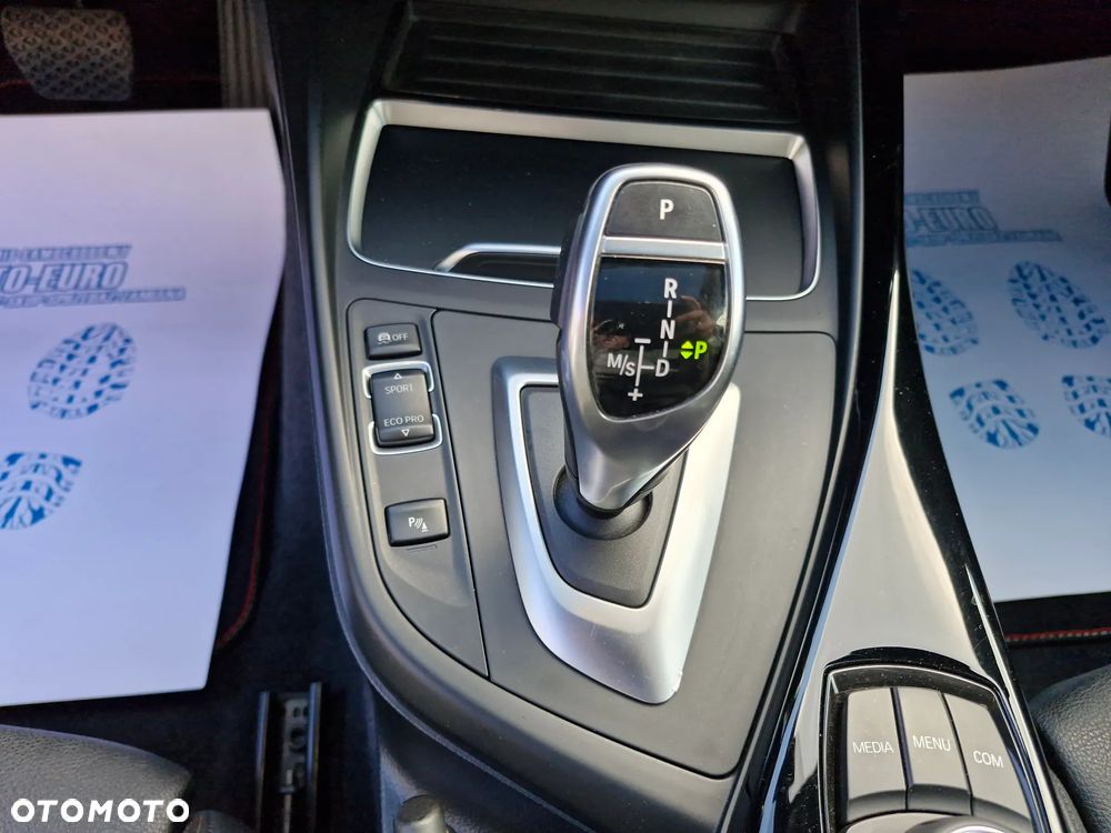 BMW Seria 2 230i GPF Sport Line sport - 29
