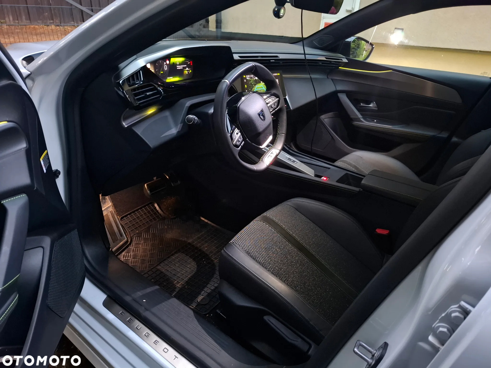 Peugeot 308 1.2 PureTech GT S&S EAT8 - 16