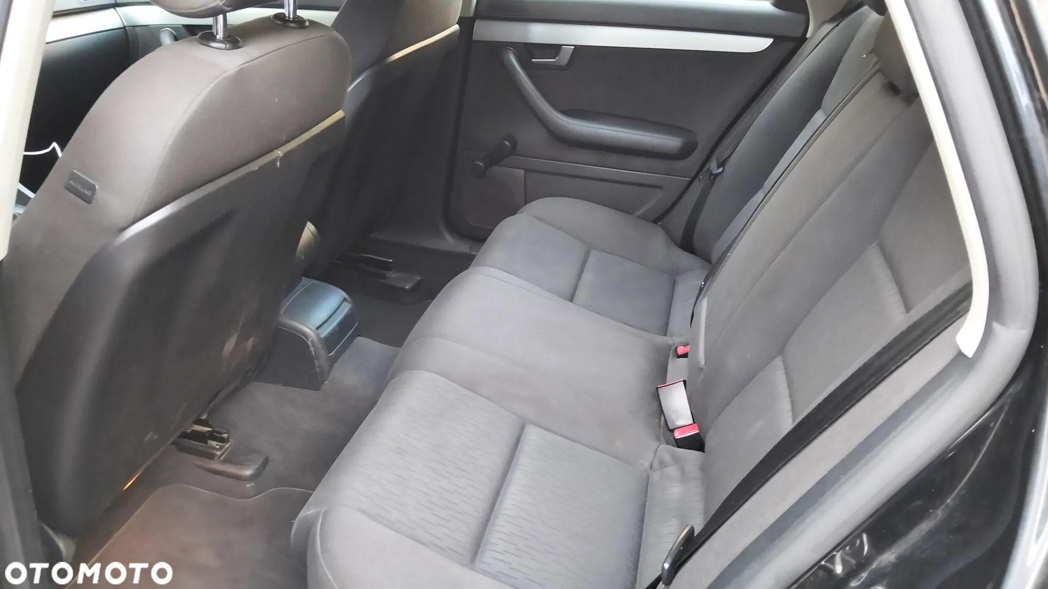Audi A4 Avant 2.0 TDI - 4