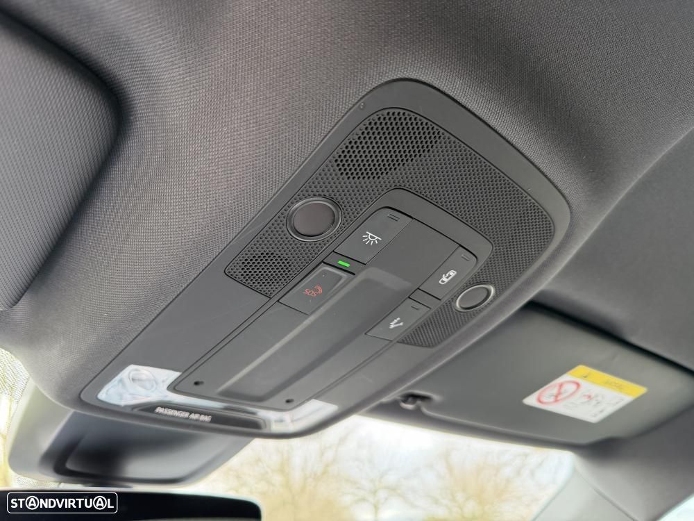 Audi A3 Sportback 45 TFSIe S tronic S line - 27