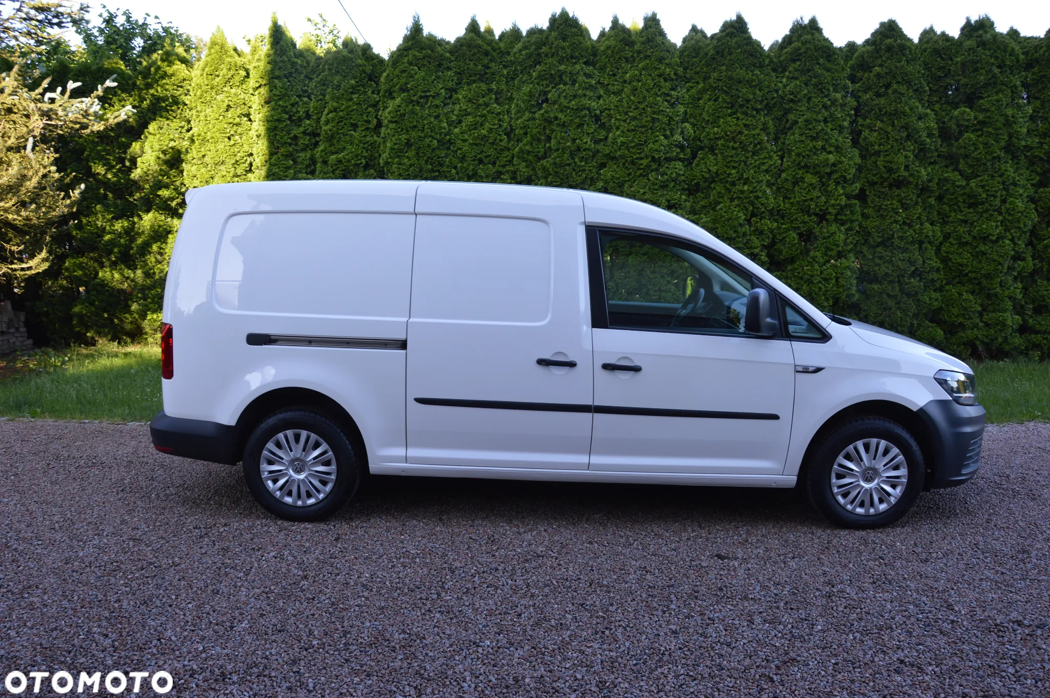 Volkswagen Caddy - 10