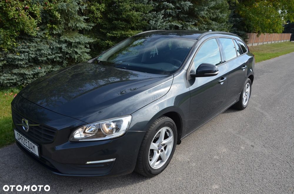 Volvo V60 D3 Drive-E Momentum - 20