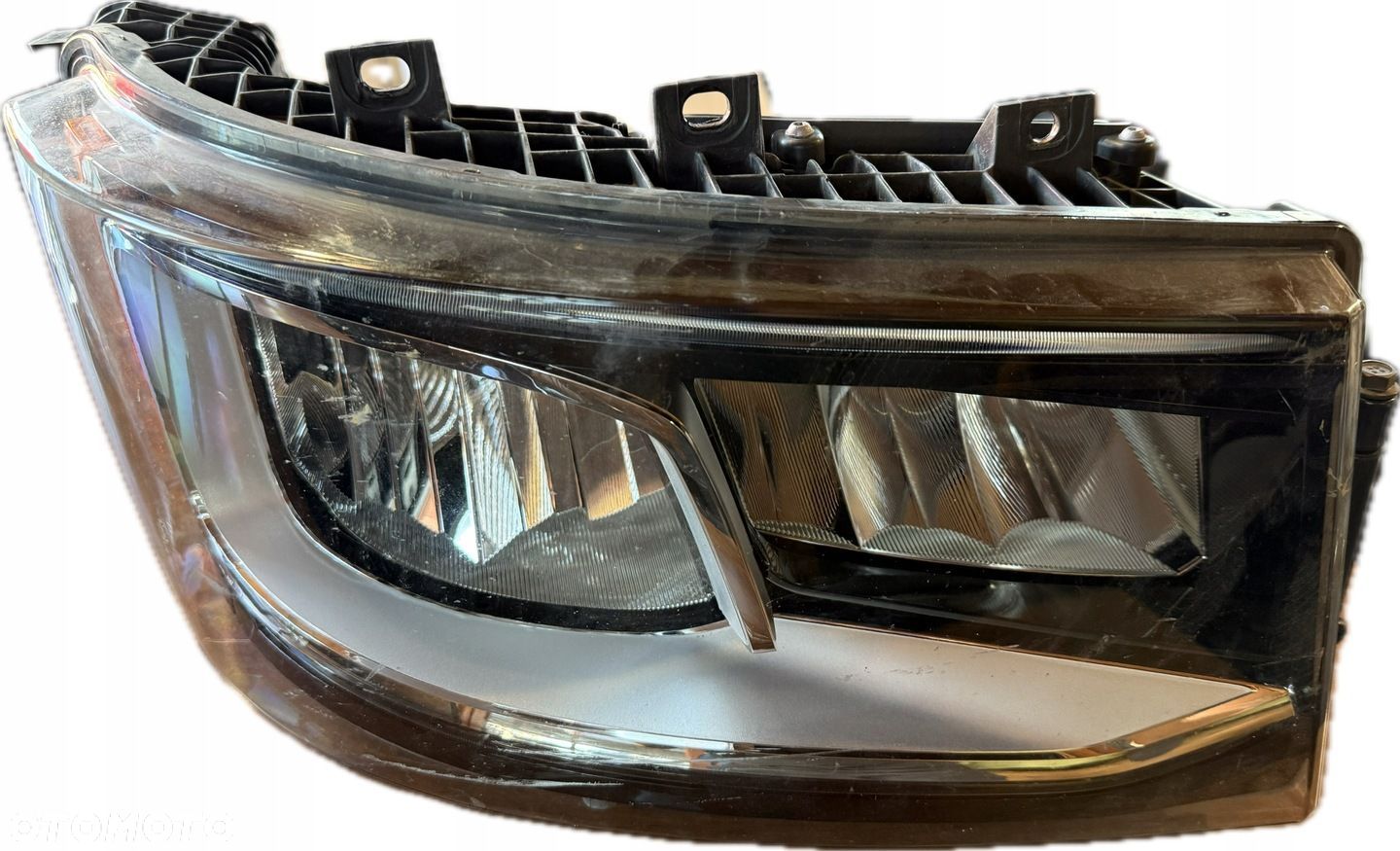 SCANIA R S REFLEKTOR PRAWY HELLA FULL LED 2674391 - 1
