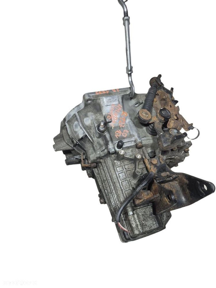 Manualna skrzynia biegów Hyundai Coupe II 2.0 16V J81873 - 6
