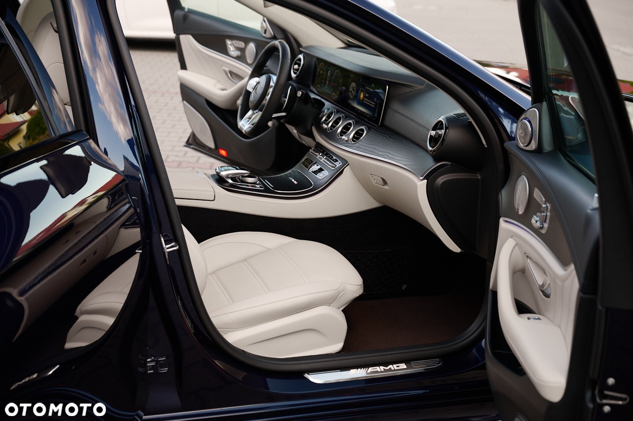 Mercedes-Benz Klasa E AMG 63 S 4-Matic+ - 23