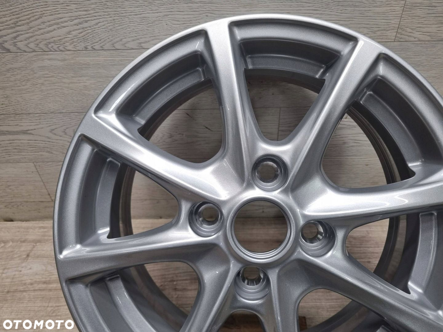 Ford Fiesta 2021 Wszystkie Felgi aluminiowe R15 - 5