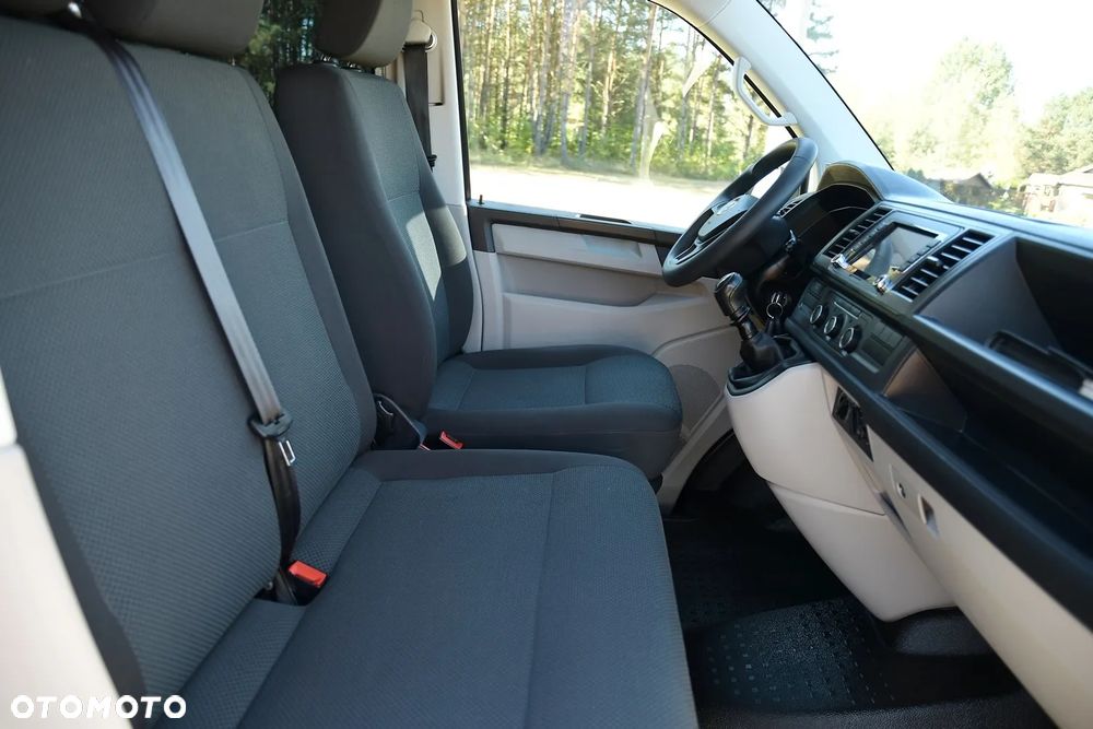 Volkswagen Transporter - 23